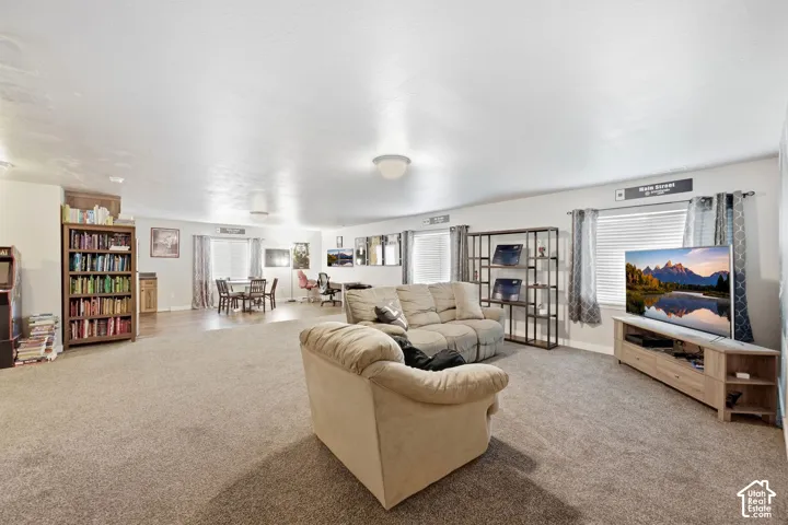 2249 S Parkwood Ln, Kaysville, Utah 84037