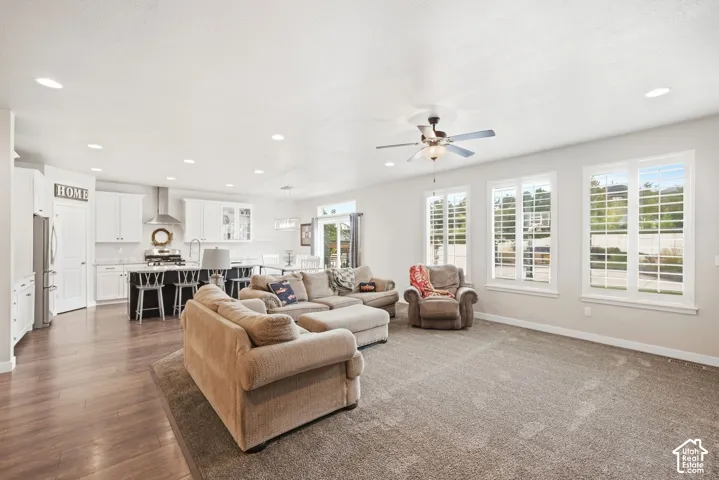 2249 S Parkwood Ln, Kaysville, Utah 84037