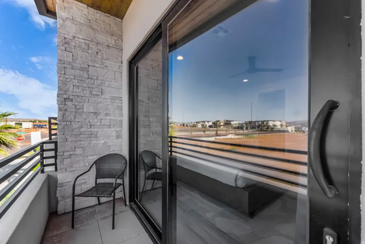 Guest Bedroom Balcony