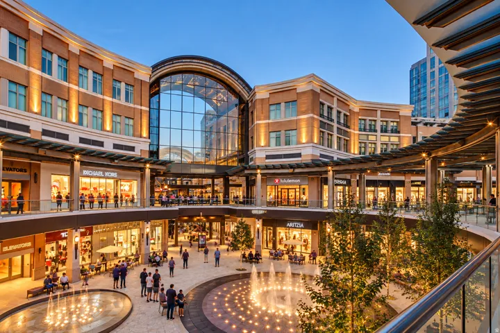 Just steps away from CITY CREEK CENTER for all your world-class dining, shopping and entertainment needs
