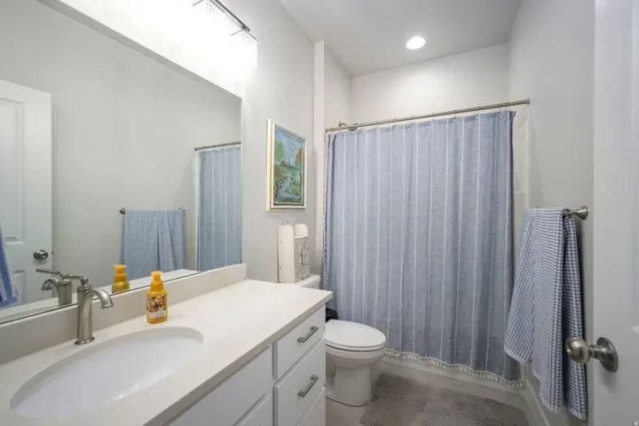 6947 W Granbury Dr, South Jordan, Utah 84009