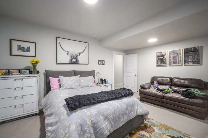 6947 W Granbury Dr, South Jordan, Utah 84009