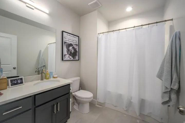 6947 W Granbury Dr, South Jordan, Utah 84009