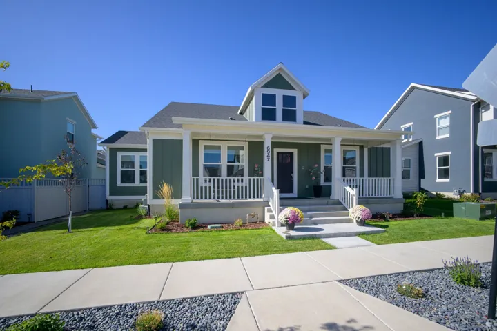6947 W Granbury Dr, South Jordan, Utah 84009