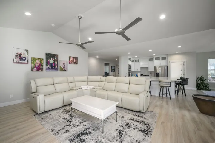 6947 W Granbury Dr, South Jordan, Utah 84009