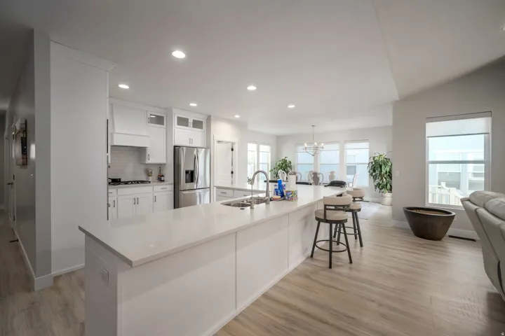 6947 W Granbury Dr, South Jordan, Utah 84009