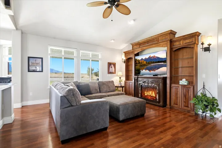 727 W 3460 N, Erda, Utah 84074