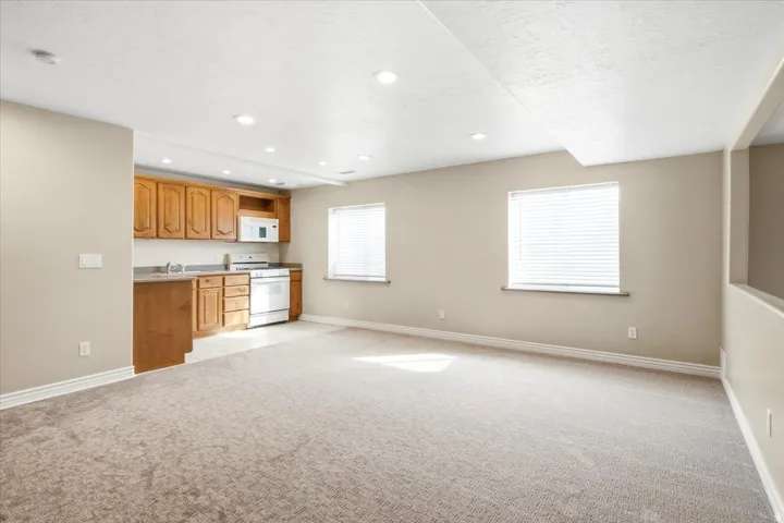 727 W 3460 N, Erda, Utah 84074