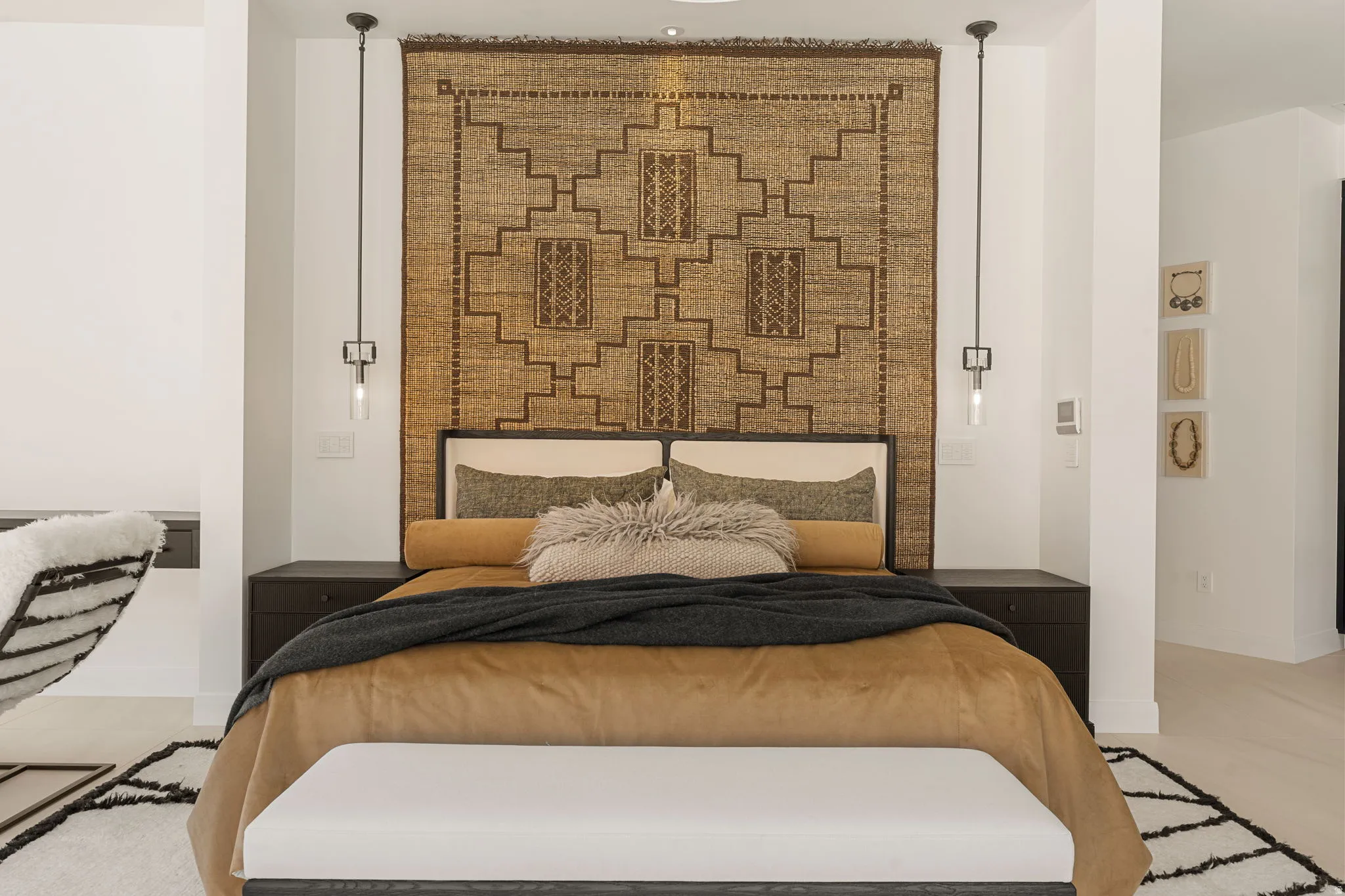 Recessed lighting, light-toned flooring, built-in desk, and ceiling-mounted pendant lights