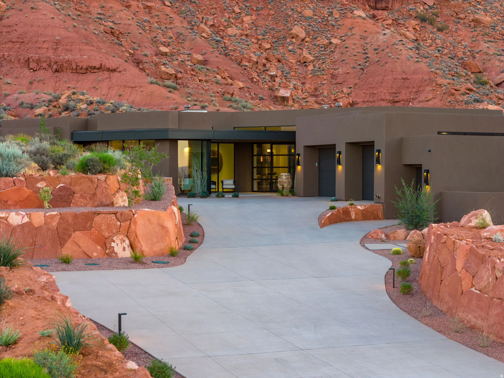 Modern desert architecture with a neutral-toned facade
