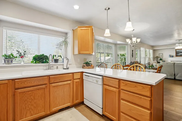 7396 S Balboa Dr, Midvale, Utah 84047