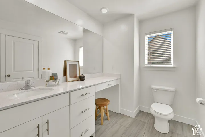 352 E 1850 N #8, North Ogden, Utah 84414