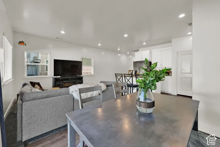 352 E 1850 N #8, North Ogden, Utah 84414