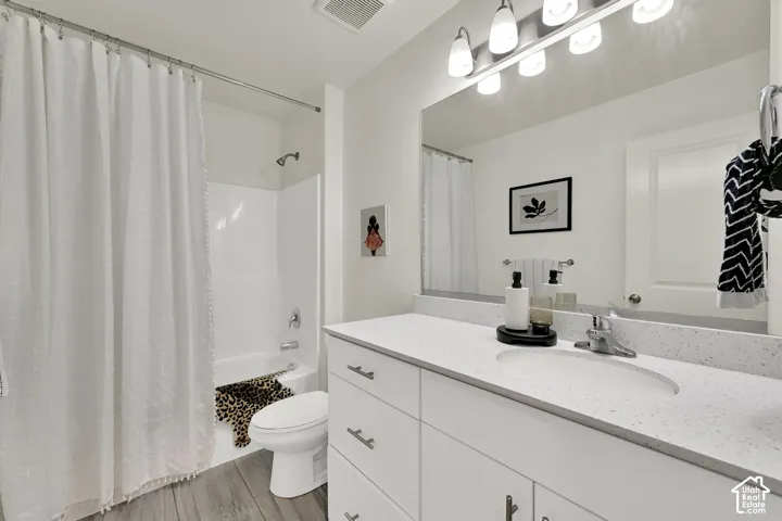 352 E 1850 N #8, North Ogden, Utah 84414