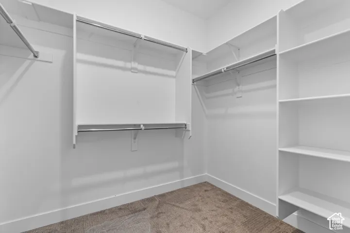 Picture of model Monroe. Not of current listing.