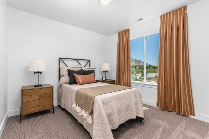 Picture of Model Harmony, not of current listing.