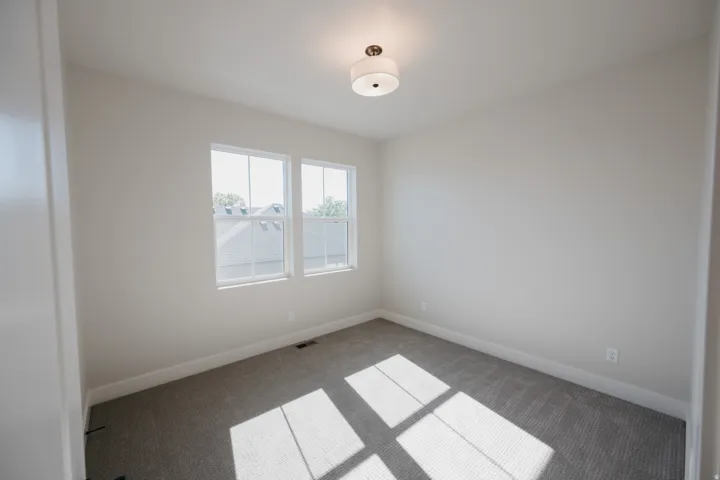 1440 W Pleasant View Dr, Kaysville, Utah 84037