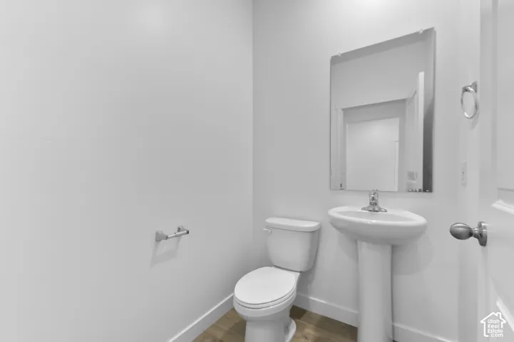 Pictures are of a finished home of the same floor plan, and the available home may contain different options, upgrades, and exterior color and/or elevation style.