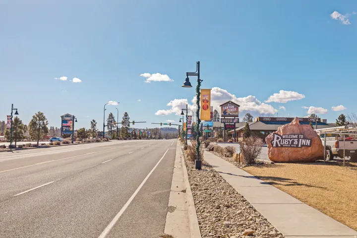 1121 W Utah State Hwy 12, Bryce, Utah 84764