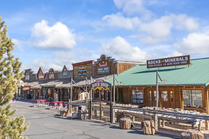 , Bryce, Utah 84764