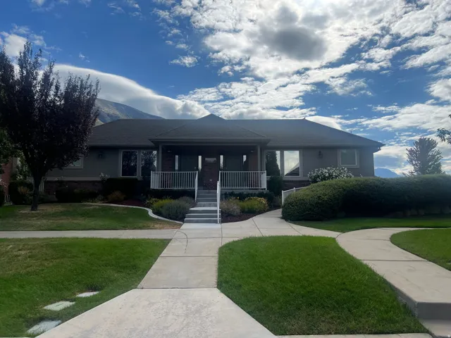 Club House
