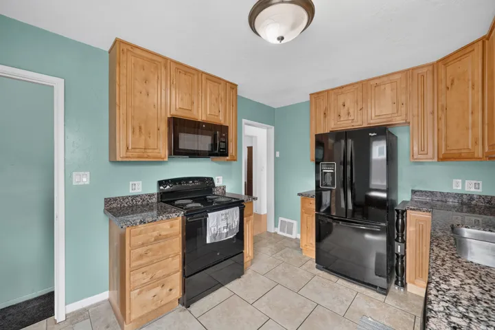 3127 S Vivian St, Magna, Utah 84044