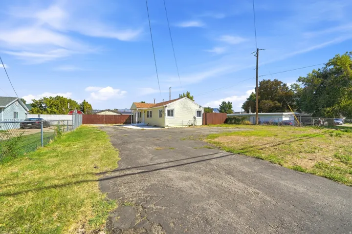 2058 W 4400 S, Roy, Utah 84067