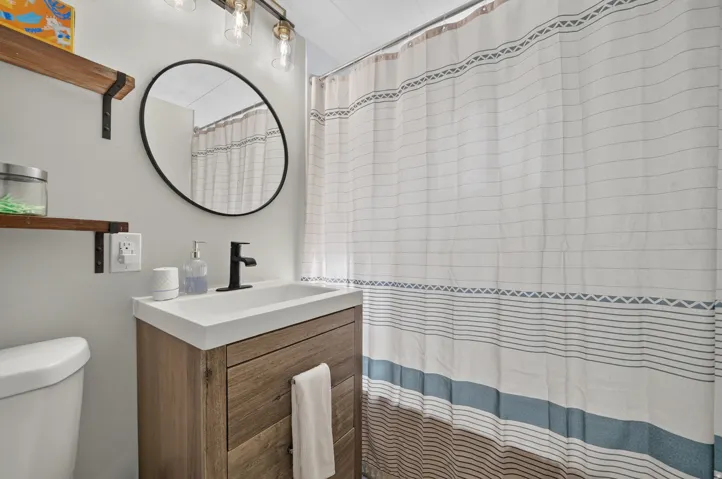 2058 W 4400 S, Roy, Utah 84067