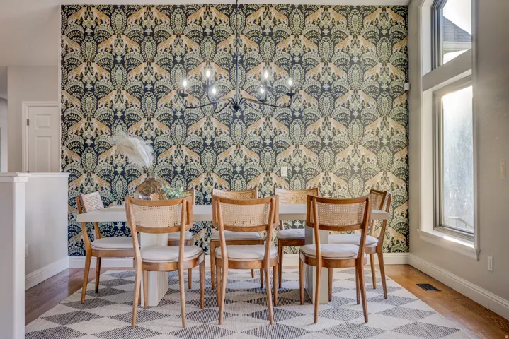 Accent wall with detailed patterned wallpaper