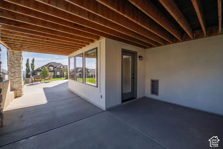 Walkout Covered Patio