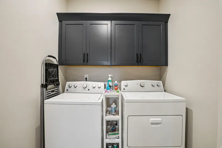 11004 S Holly Springs Dr, South Jordan, Utah 84009