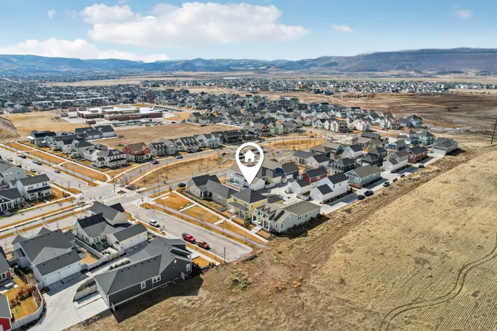11004 S Holly Springs Dr, South Jordan, Utah 84009
