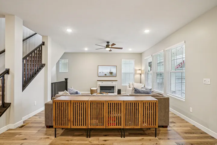 11004 S Holly Springs Dr, South Jordan, Utah 84009