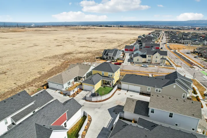 11004 S Holly Springs Dr, South Jordan, Utah 84009