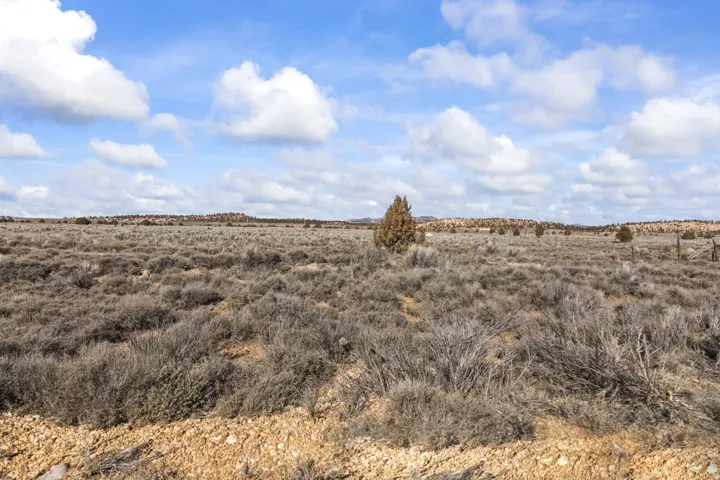 295 S Jt Rd, Bryce, Utah 84764