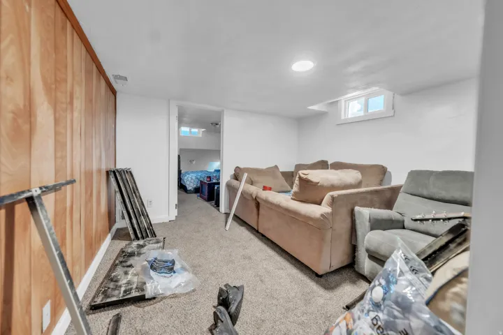 67 N 200 E, Tremonton, Utah 84337