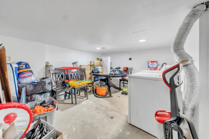 67 N 200 E, Tremonton, Utah 84337
