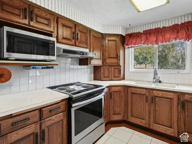 239 S Edgehill Dr, Fruit Heights, Utah 84037