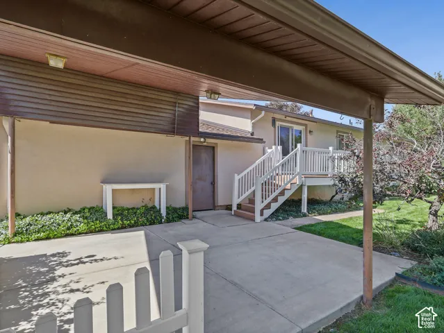 239 S Edgehill Dr, Fruit Heights, Utah 84037