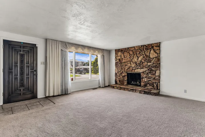 3700 S Lee Maur St, West Valley City, Utah 84119