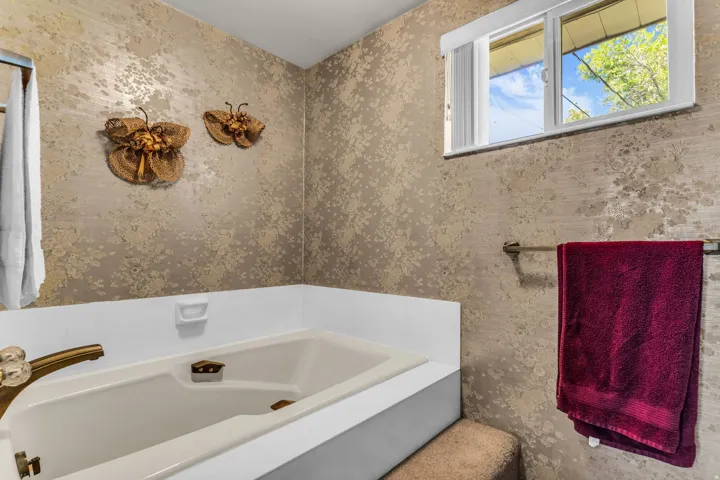 3700 S Lee Maur St, West Valley City, Utah 84119