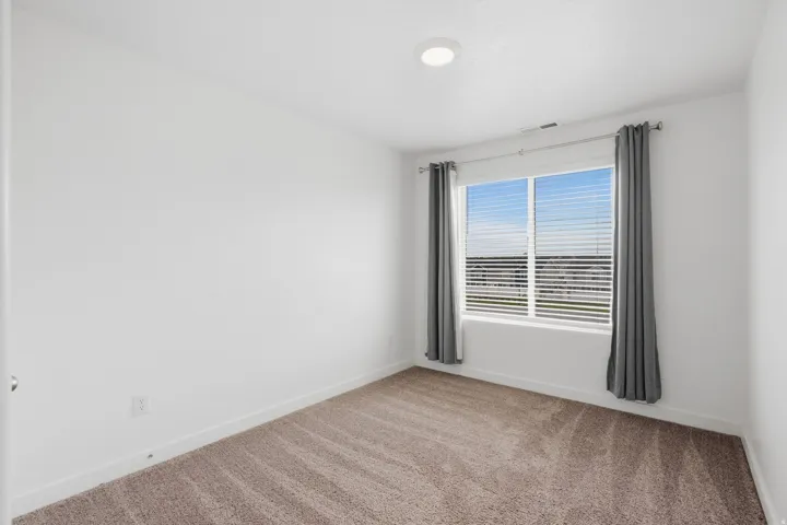 1088 E Vessel Ct #1328, Saratoga Springs, Utah 84045