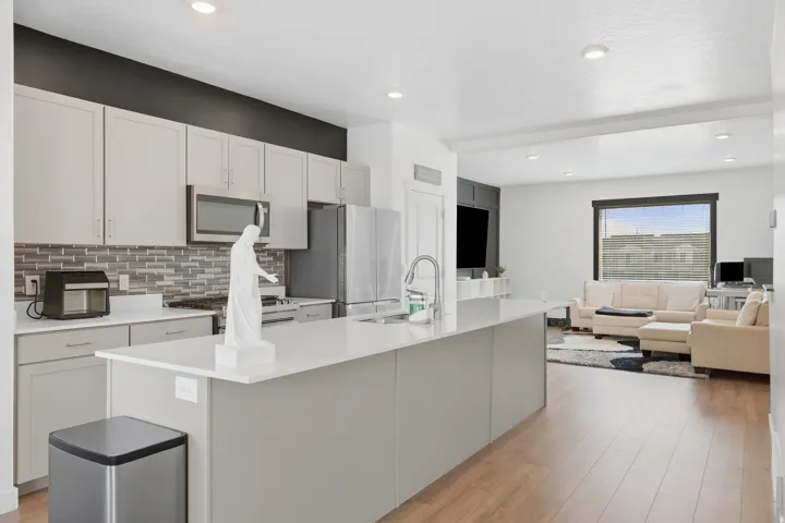 1088 E Vessel Ct #1328, Saratoga Springs, Utah 84045