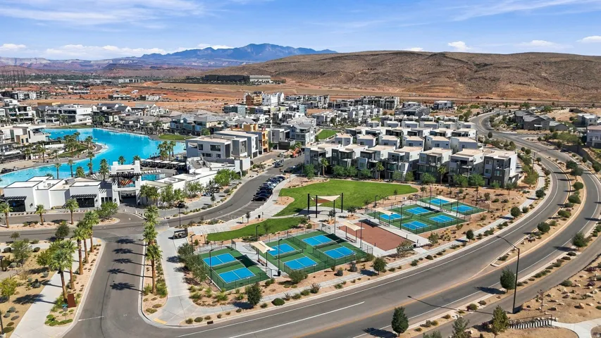 710 W Akoya Pearl St #85, St. George, Utah 84790