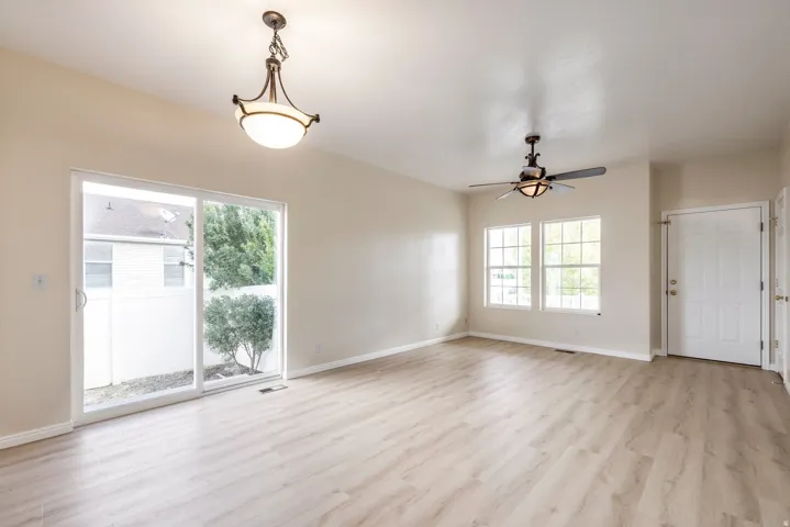 4223 N Pinion Cir, Eagle Mountain, Utah 84005