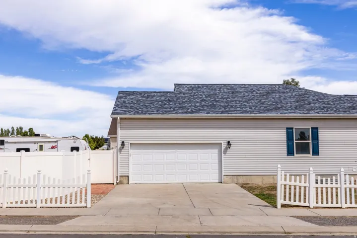 4223 N Pinion Cir, Eagle Mountain, Utah 84005