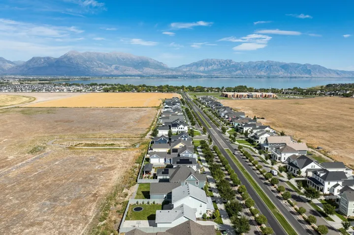 462 W Founders Blvd, Saratoga Springs, Utah 84045