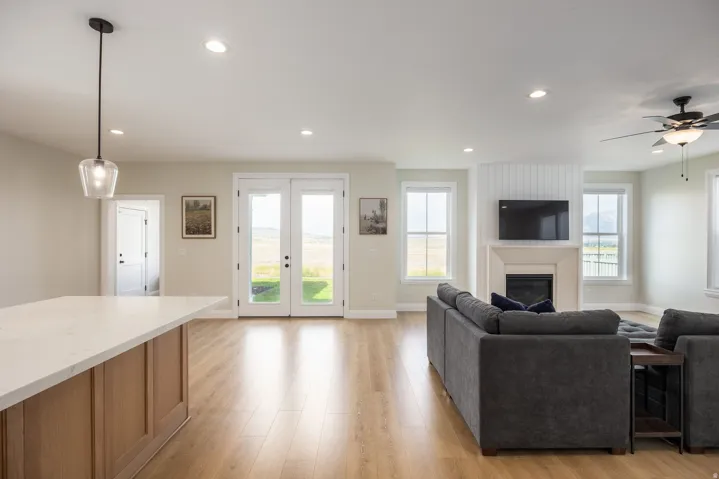 462 W Founders Blvd, Saratoga Springs, Utah 84045