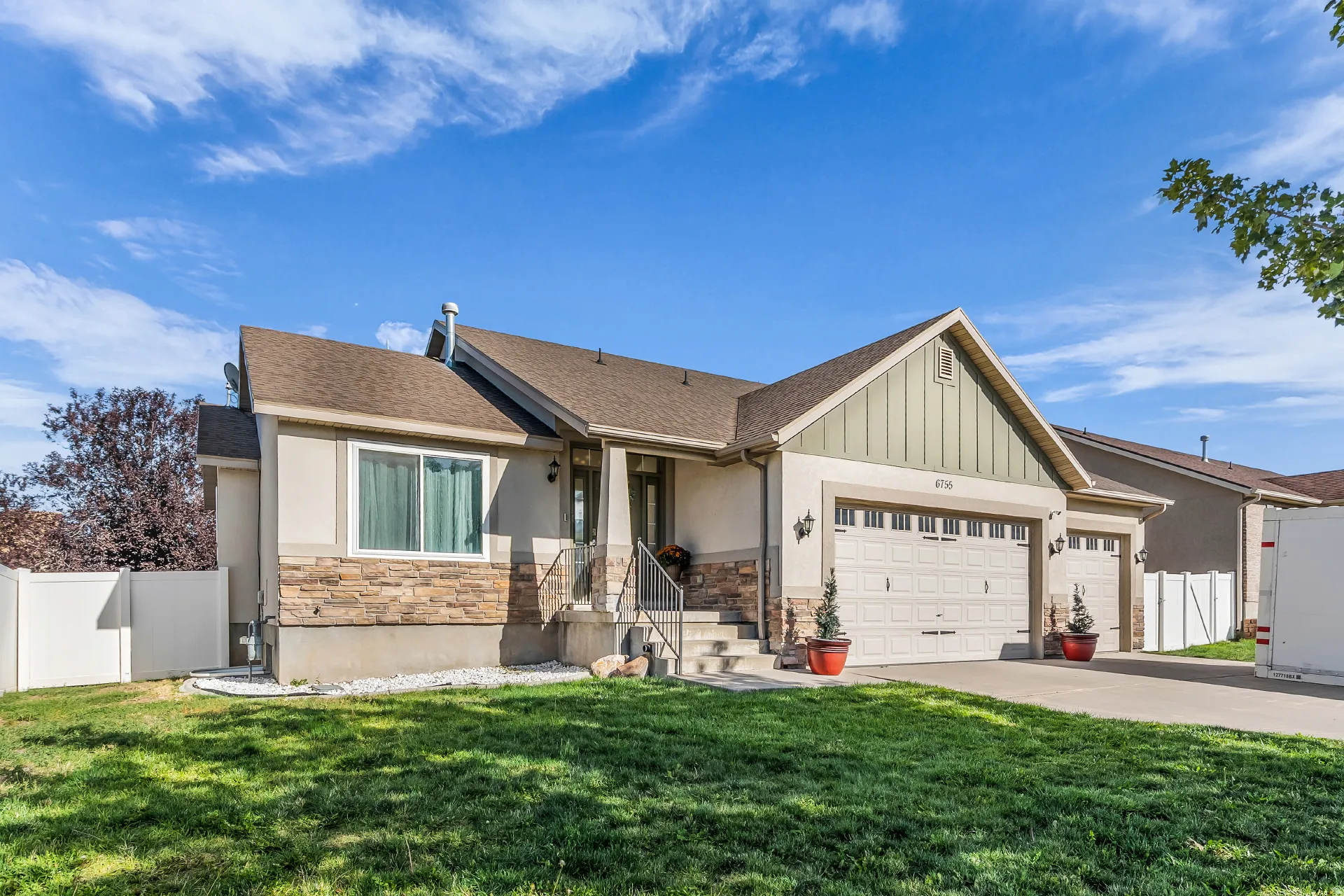 6755 S Majestic Loop Rd