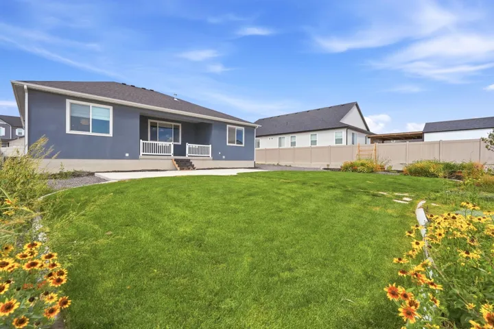 5420 N Cliffrose Dr, Eagle Mountain, Utah 84005